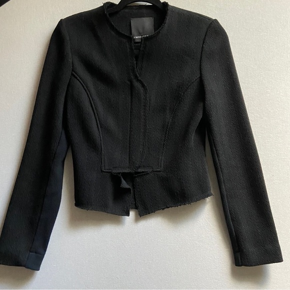 A Moveable Feast Aritzia zip up cropped blazer jacket Sz 4 - Picture 1 of 11